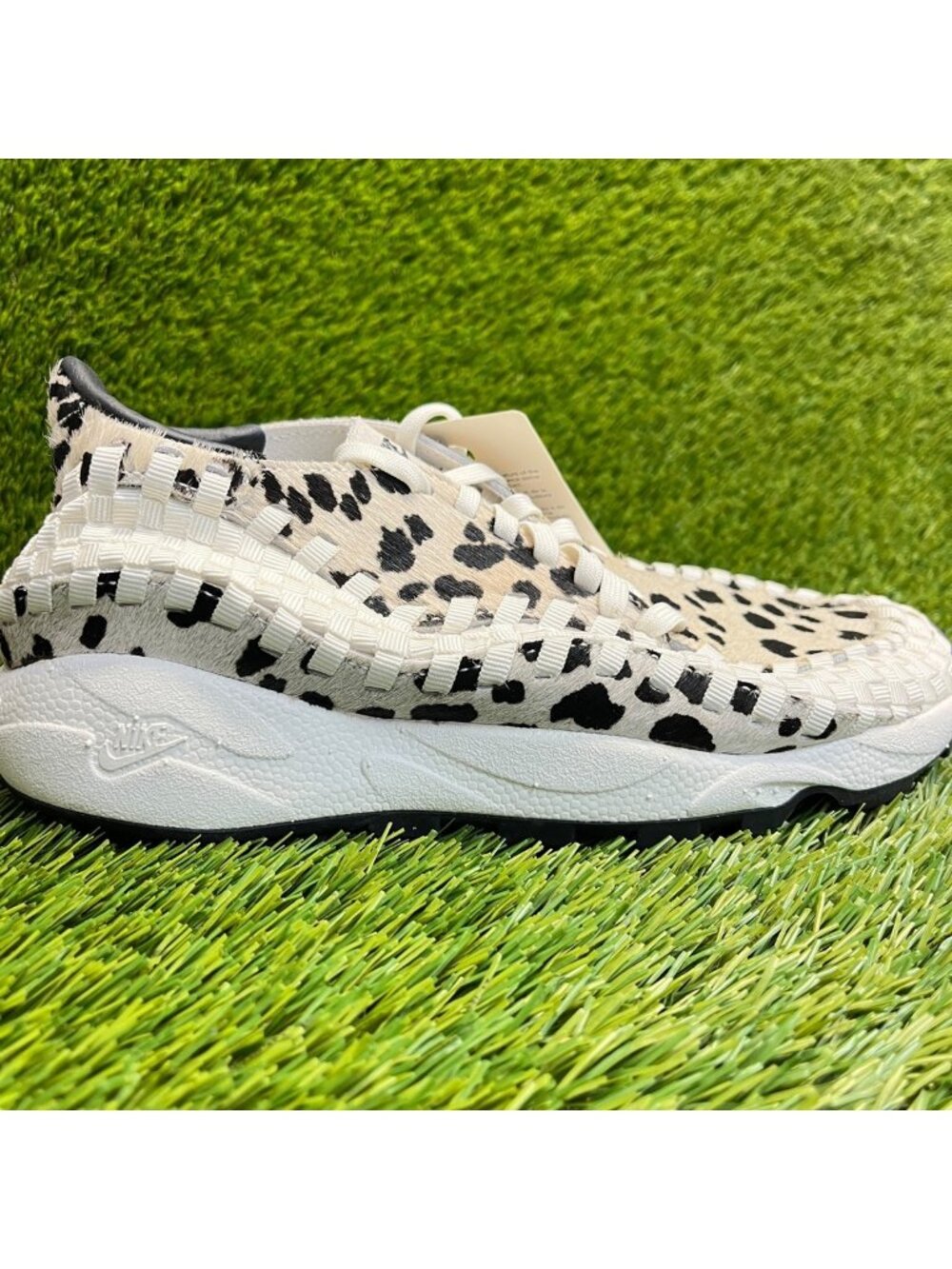 Nike Air Footscape Woven Womens Size 8.5 White Athletic Running Shoes Sneakers‎
